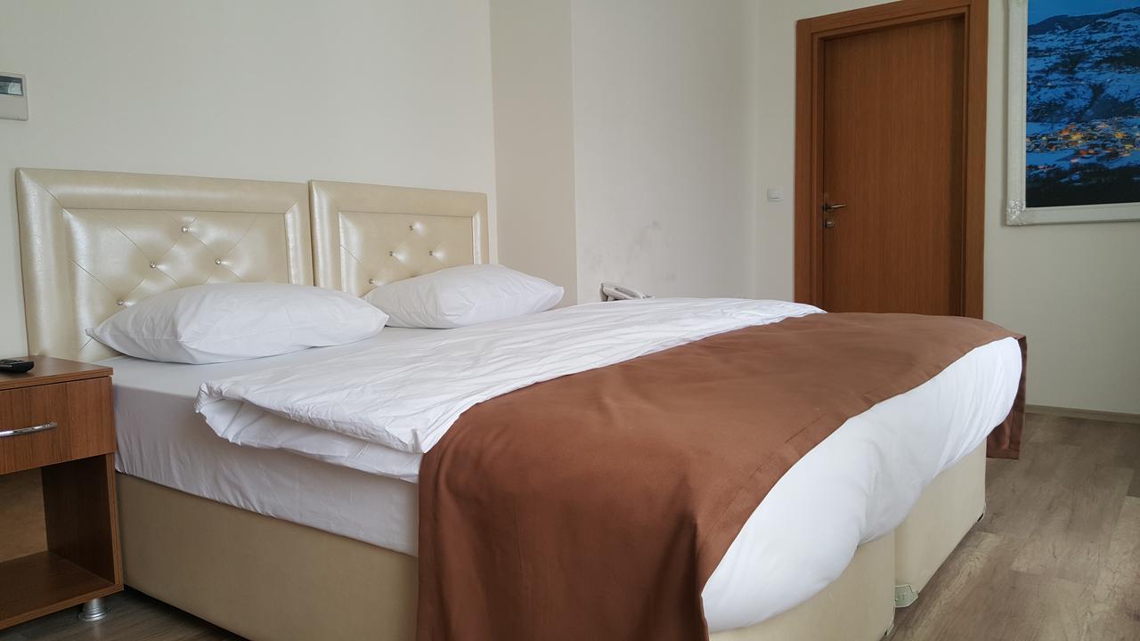 Sanli Hotel Blue Trabzon Buitenkant foto