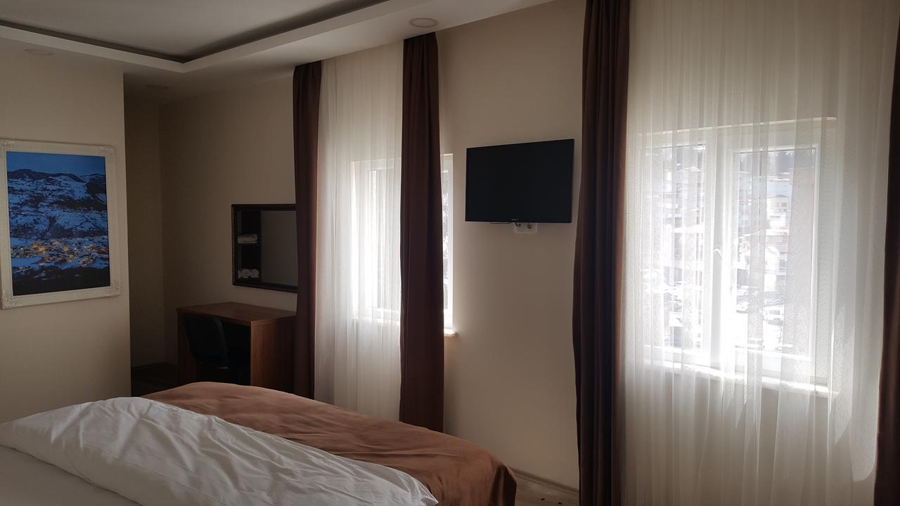 Sanli Hotel Blue Trabzon Buitenkant foto